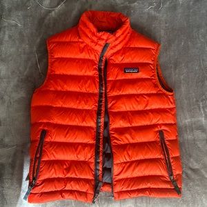 Patagonia boys puffer vest sz 10